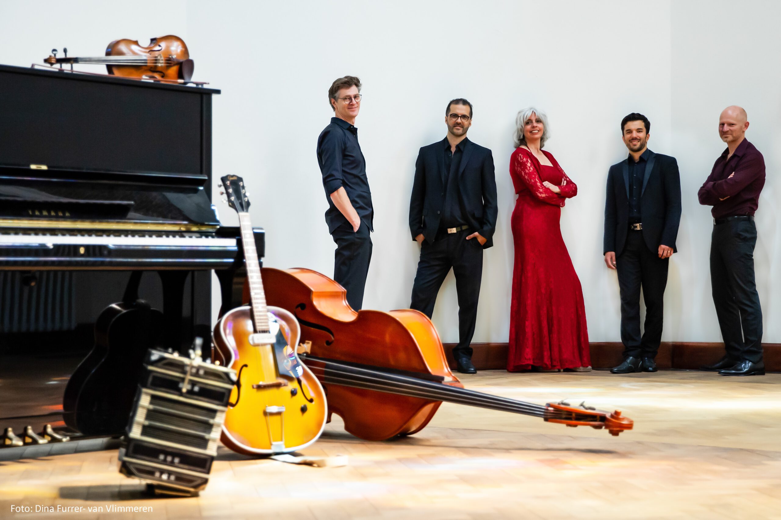 Grupo Del Sur-191-bewerkt met naam wit